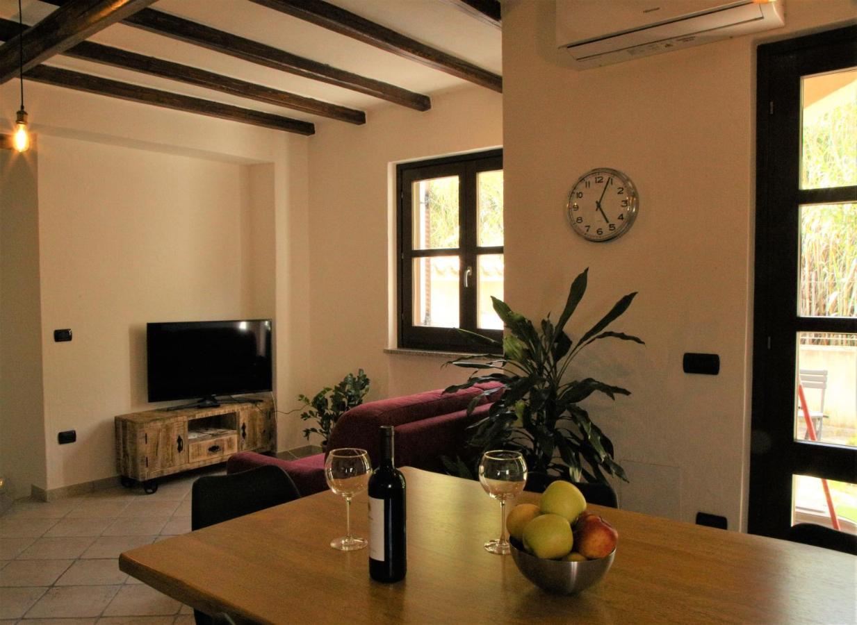 Fenile Apartments Santa Maria Navarrese Luaran gambar